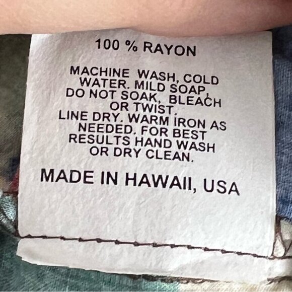 Jams World “Merlot” Slitted Sleeve Women’s Blouse Made in Hawaii Size Medium - Picture 7 of 10